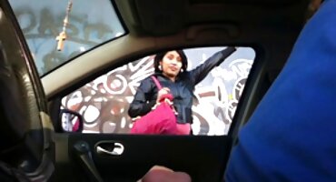 phim sex gái già vn Elisa Ibarra đầu phim sec mới hàng trong phòng tắm.