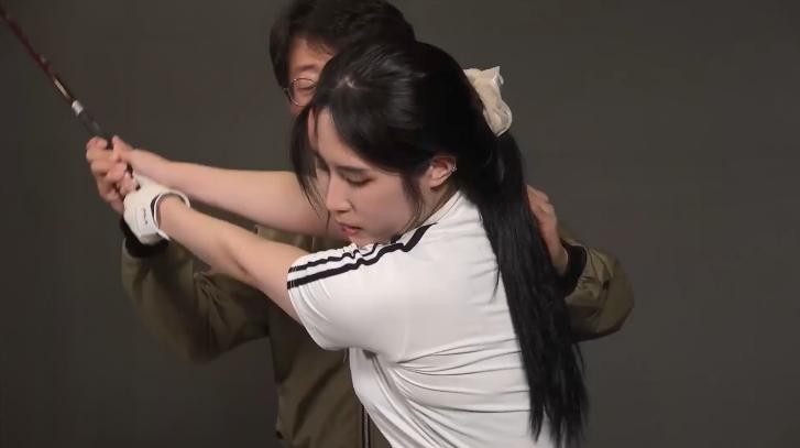 phim sex anime ngưng động thời gian Màn hình Golf-Đổi hàng với cặp đôi phòng bên cạnh