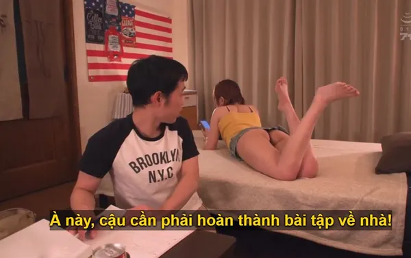gai viet nam thu dam ở nhà làm bài tập cũng không yên với nhỏ bạn thân chuyên “chăn chuối”